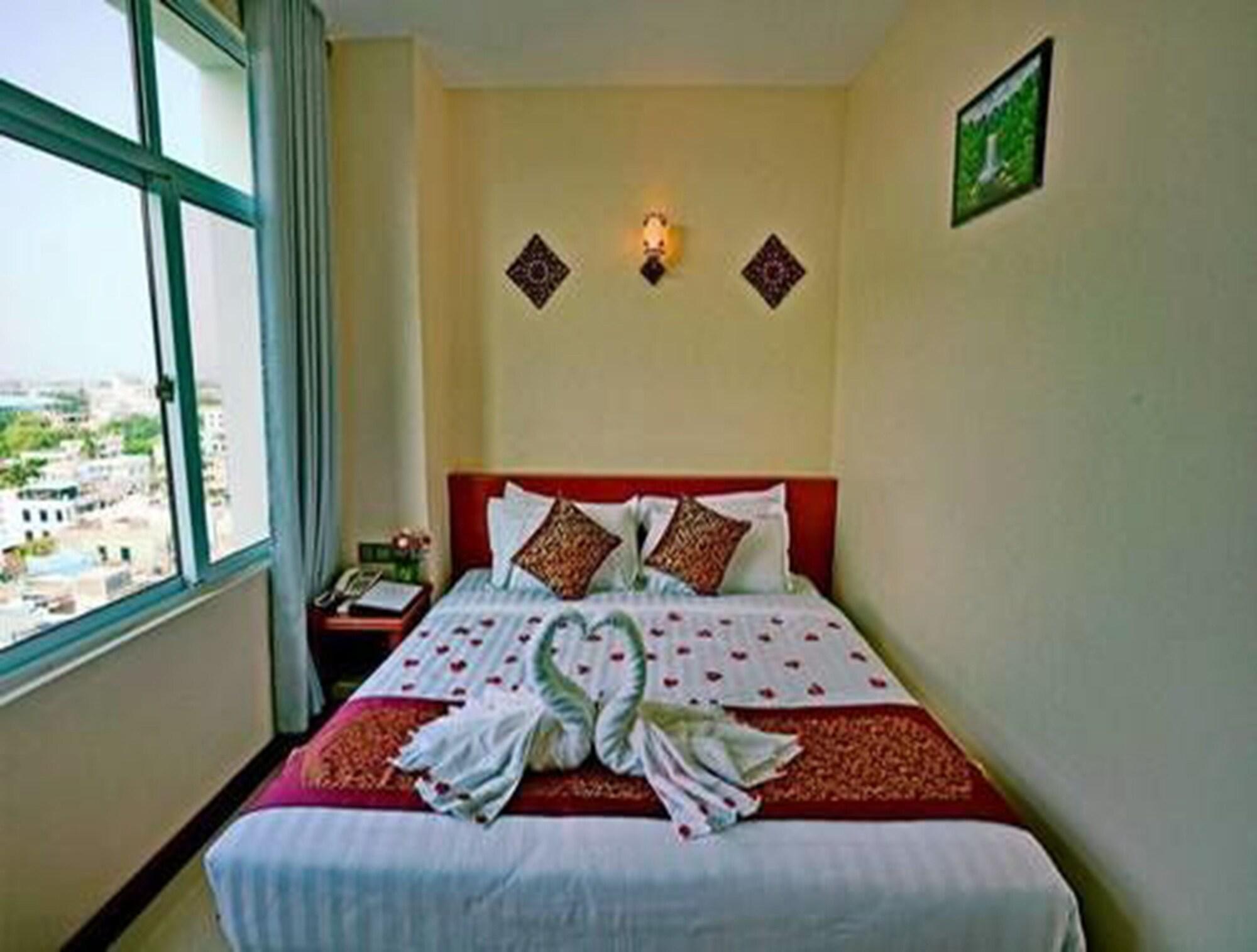 King Park Hotel Мандалай Екстер'єр фото